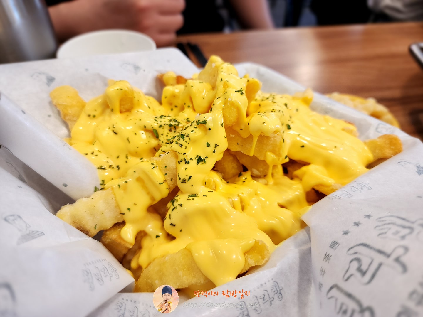 버터갈릭감자튀김