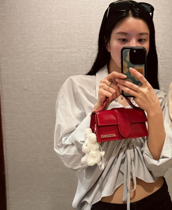 권은비 사복