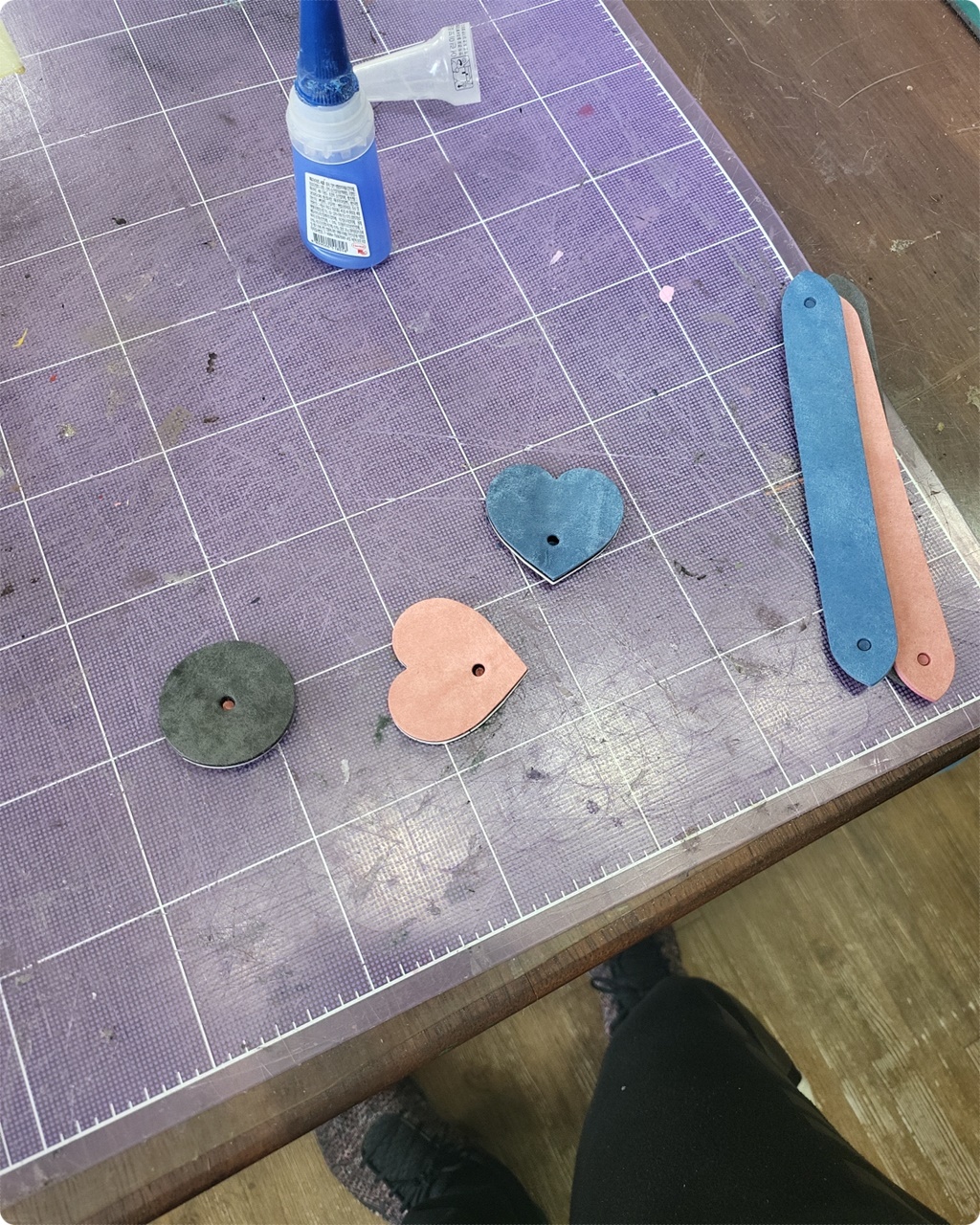 하나하나 모두 손으로~