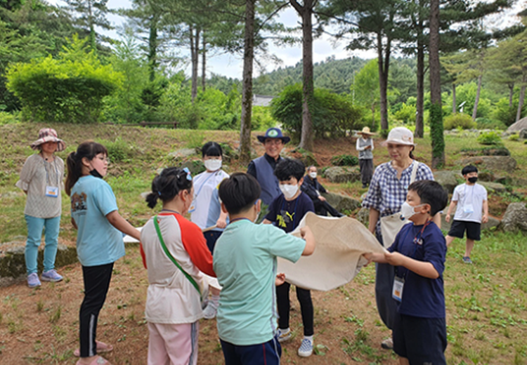 잣향기 푸른숲