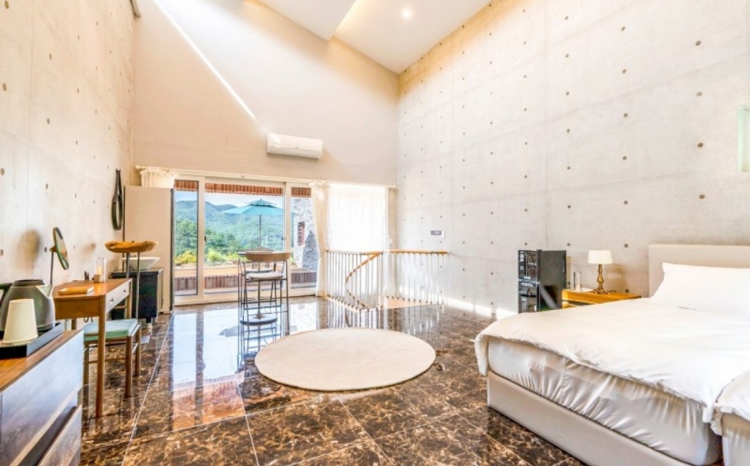 풀빌라 2호 침실