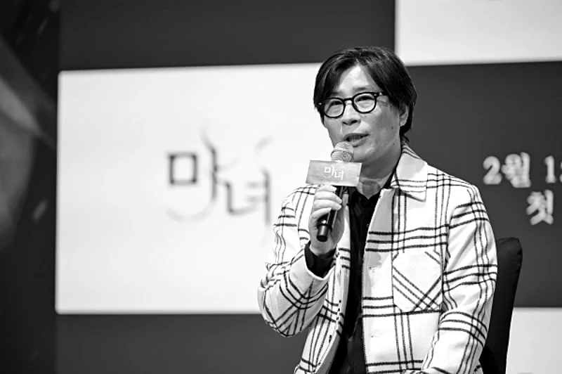 마녀 연출한 김태균 감독