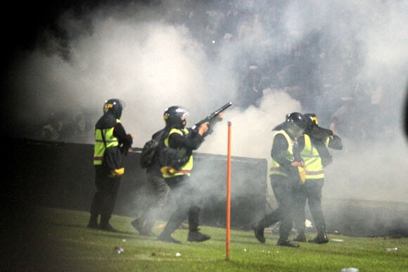 인도네시아 축구장 참사 사건 현장