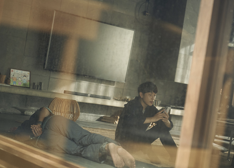 스마트폰을 떨어뜨렸을 뿐인데