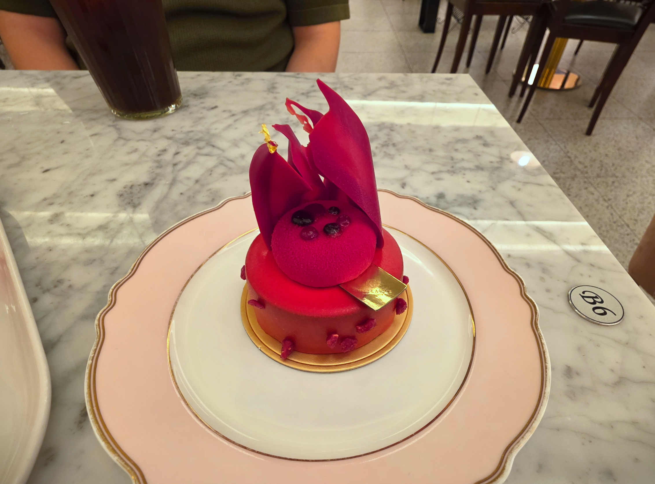 청담기욤마드모아젤바이퍼