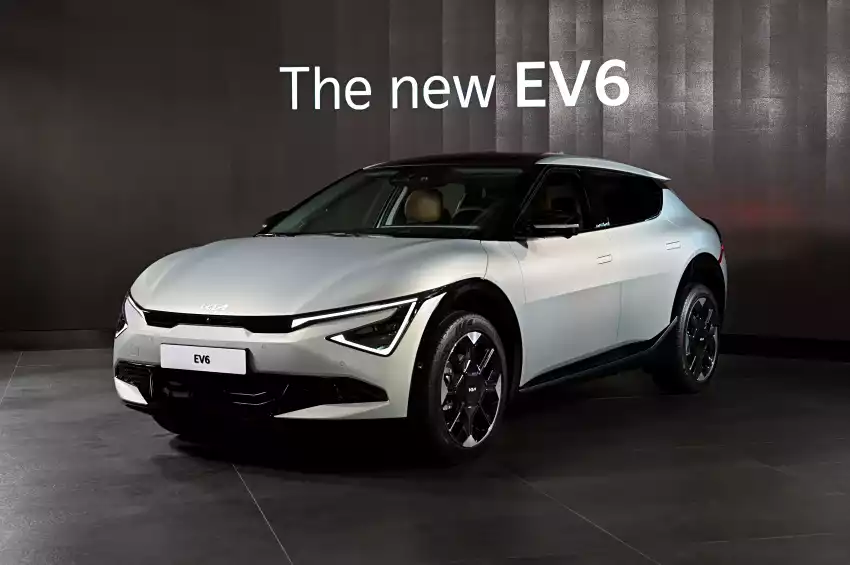 부분변경된 EV6의 모습입니다.