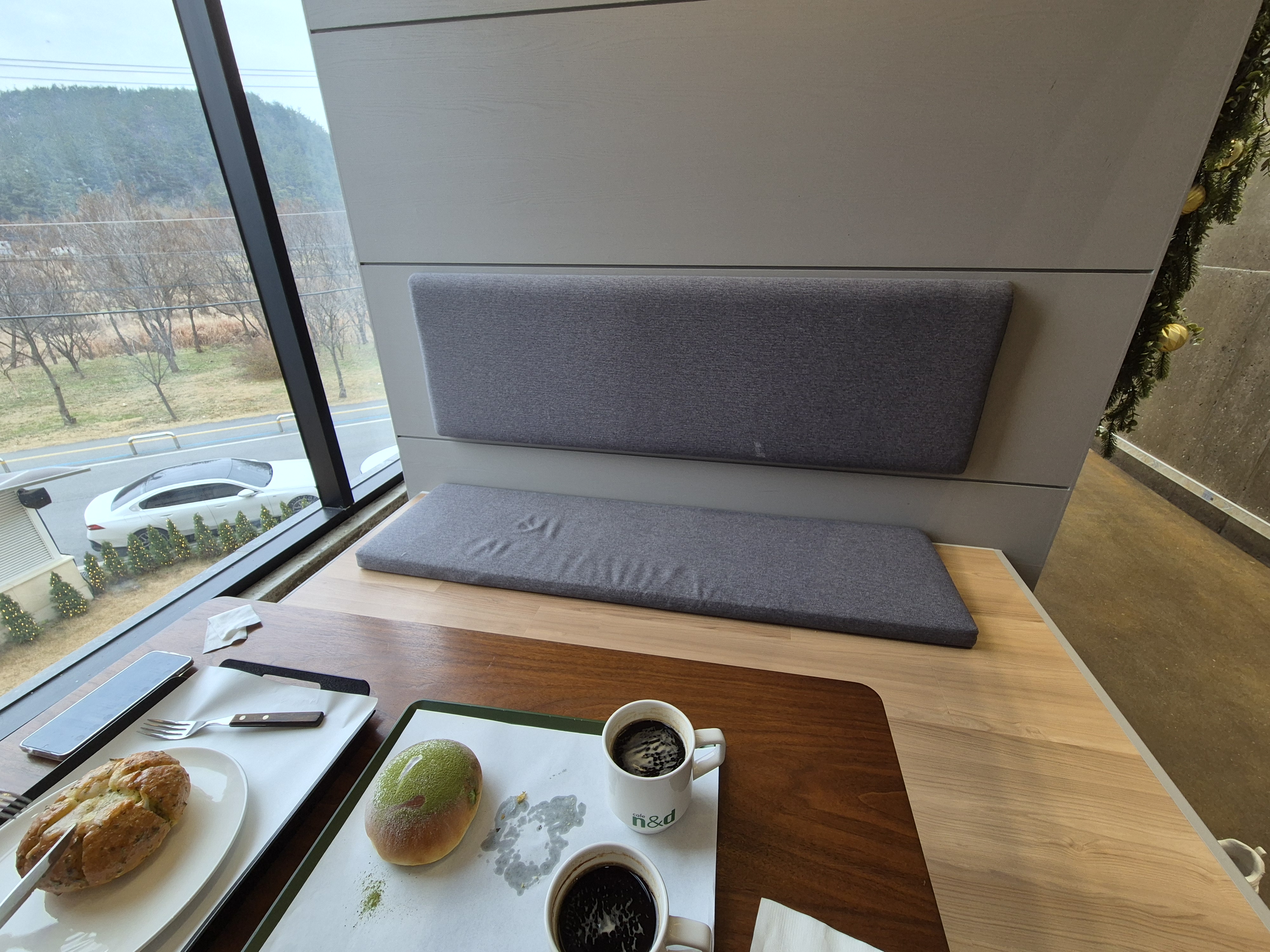 카페 N&D 2층 매장