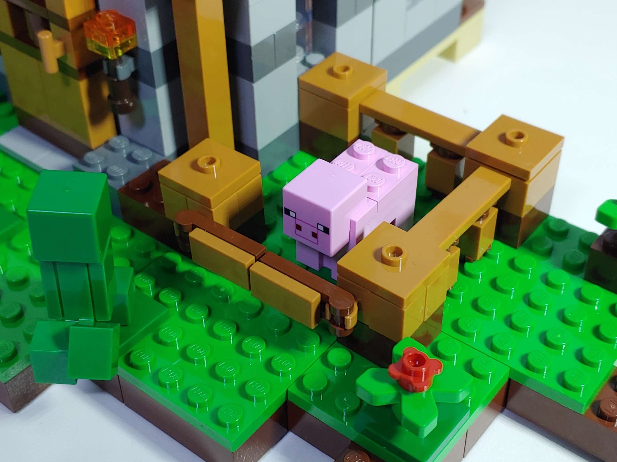 마이크로월드 - 첫 번째 밤(The First Night) - 돼지 우리