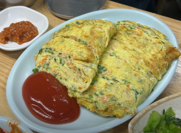 서울-양대산맥-계란말이-돌담집