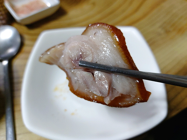 탱글탱글 족발