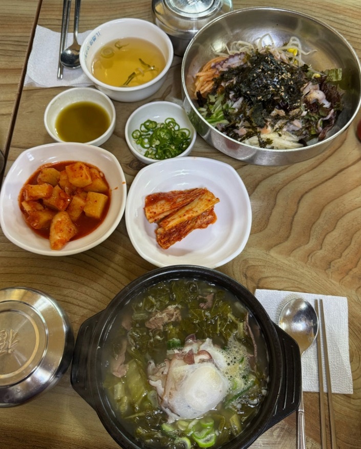 동네한바퀴-속초-문어-비빔국수