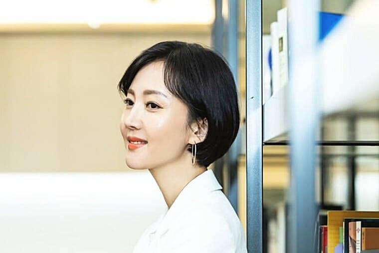 배우-염정아