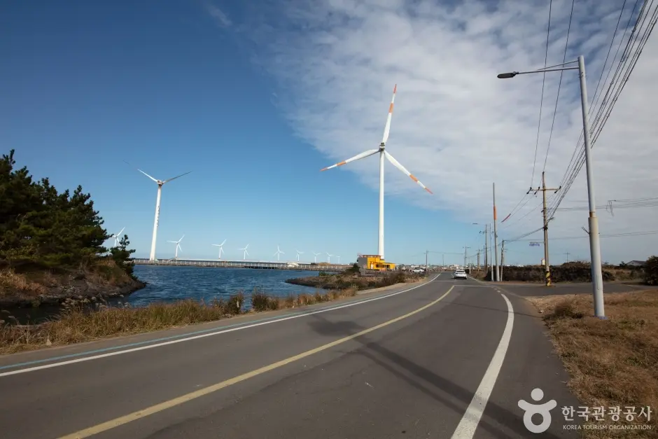 제주 신창 풍차 해안도로