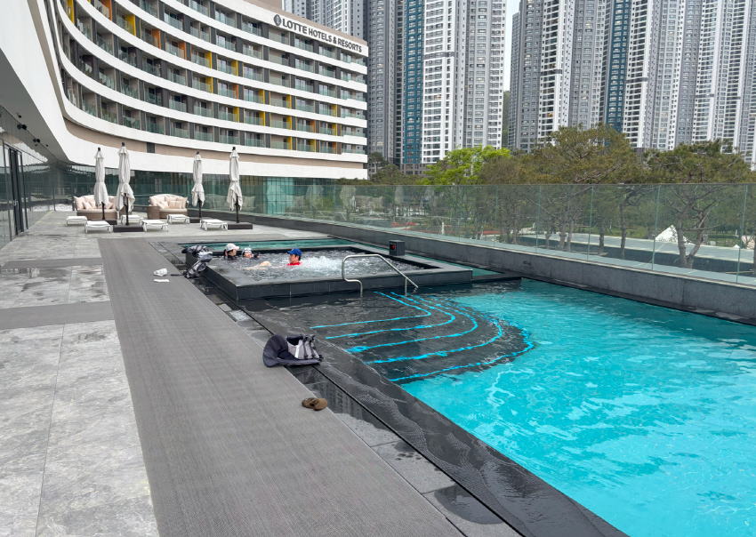 김해 롯데리조트 수영장