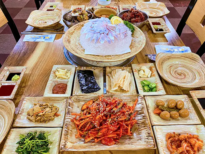 나는 자연산이다 갈치 선상 낚시 체험 출조 선장님 추천, 순살갈치조림, 통갈치구이, 갈치회 여수 맛집 남진이네게장갈치명가 추천