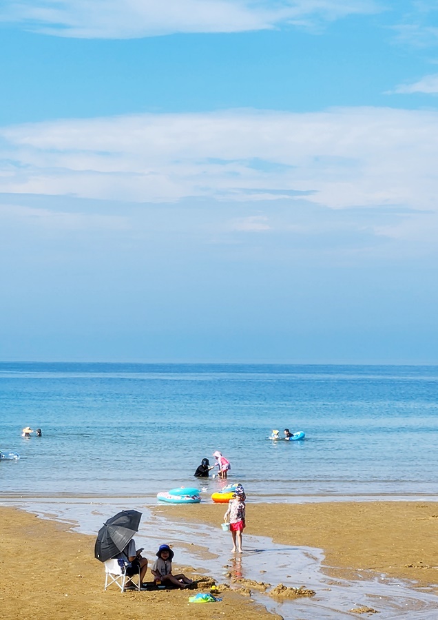 하늘과바다 아이들이 만든 그림같은 모습