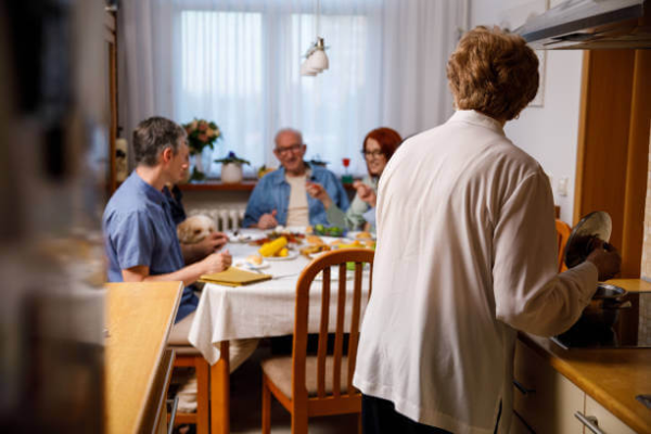 따뜻한 노후, 경로당에서 시작된다! 어르신 복지 정책의 모든 것2