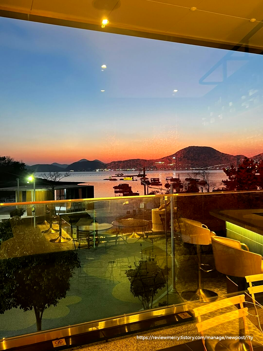 테라스 뷰 사진