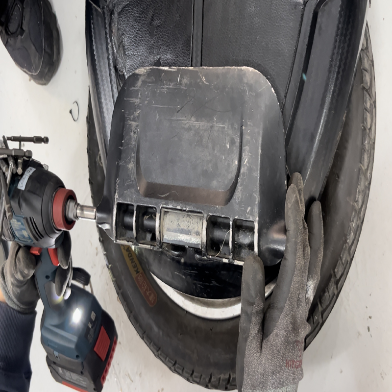 [수원 전동휠 수리: 킹송 16X AS]-KINGSONG 타이어튜브 펑크 교체, 화성 동탄 광교 용인 분당 안양 오산 안산 군포