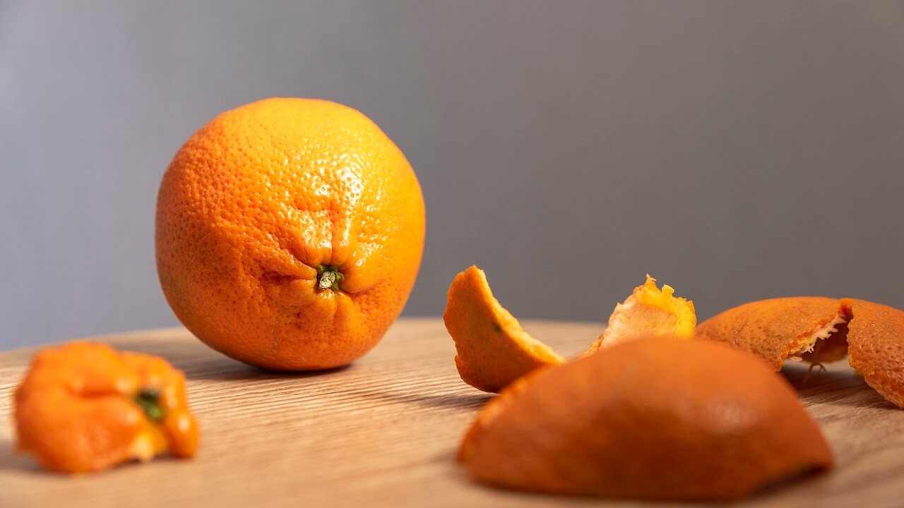 귤과 귤 껍질의 사진들 - 14