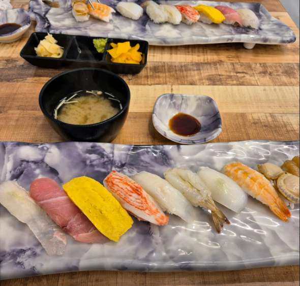 생생정보 10가지모둠초밥 6800원 가격파괴WHY 인천 부평구 초밥나라