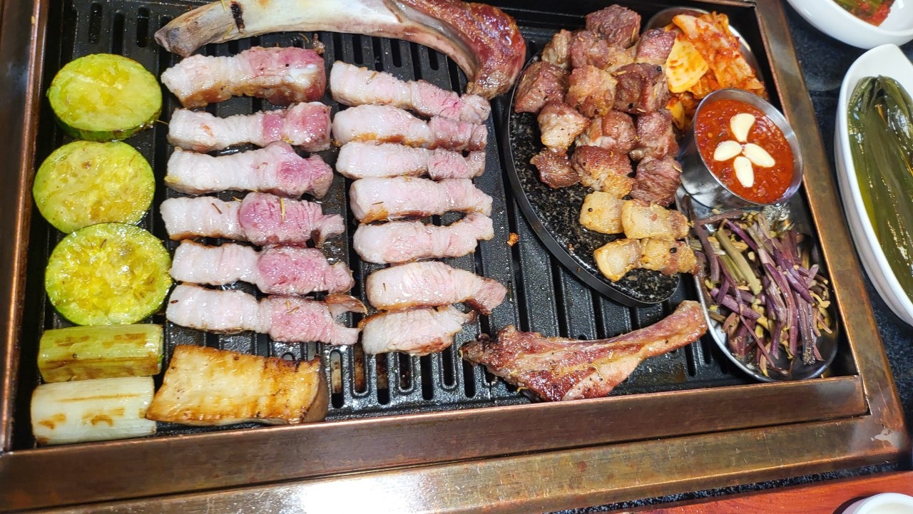 제주옥탑 진해자은점