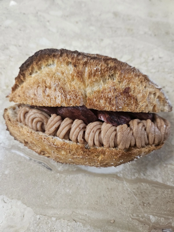 쿠루미과자점-몽블랑바게트-밤크림