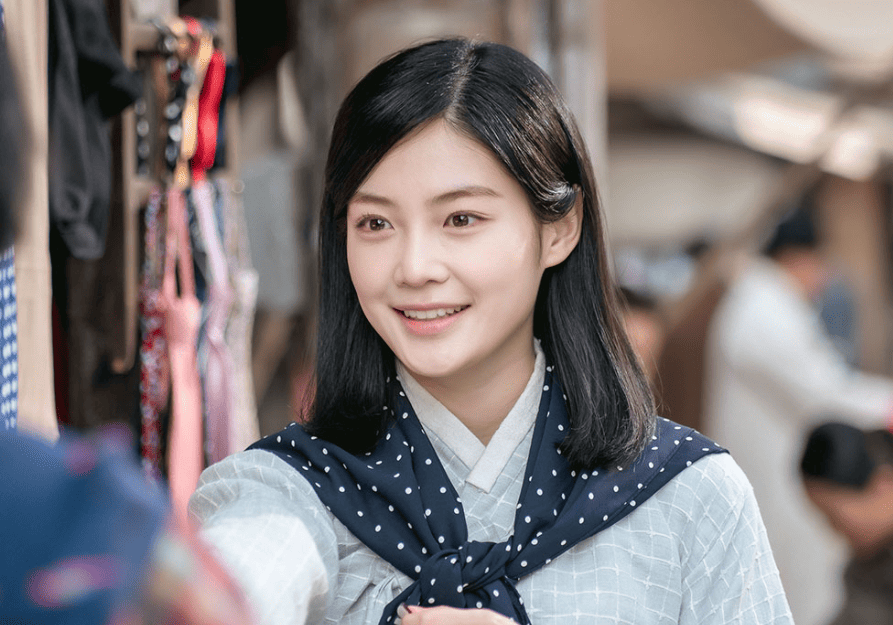 정년이 홍주란