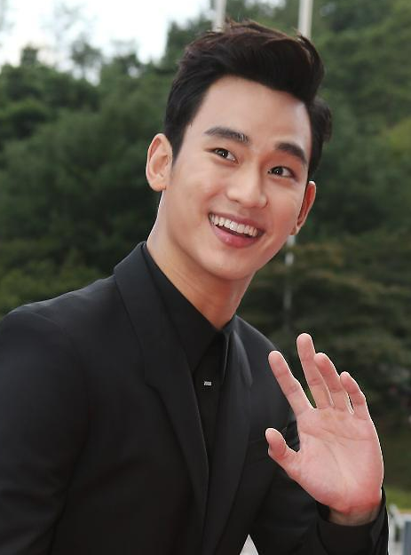 김수현 프로필 눈물의 여왕 재방송