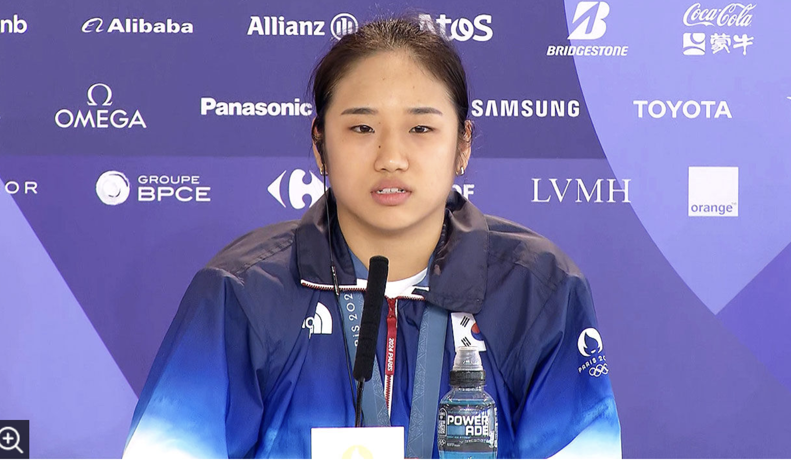 2024 파리올림픽 배드민턴 여자 단식 금메달 획득 후 기자회견하는 안세영