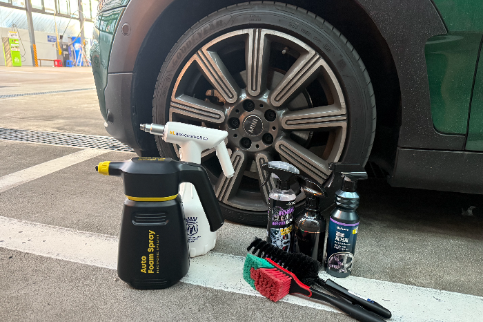 전동 폼분무기와 세차용품