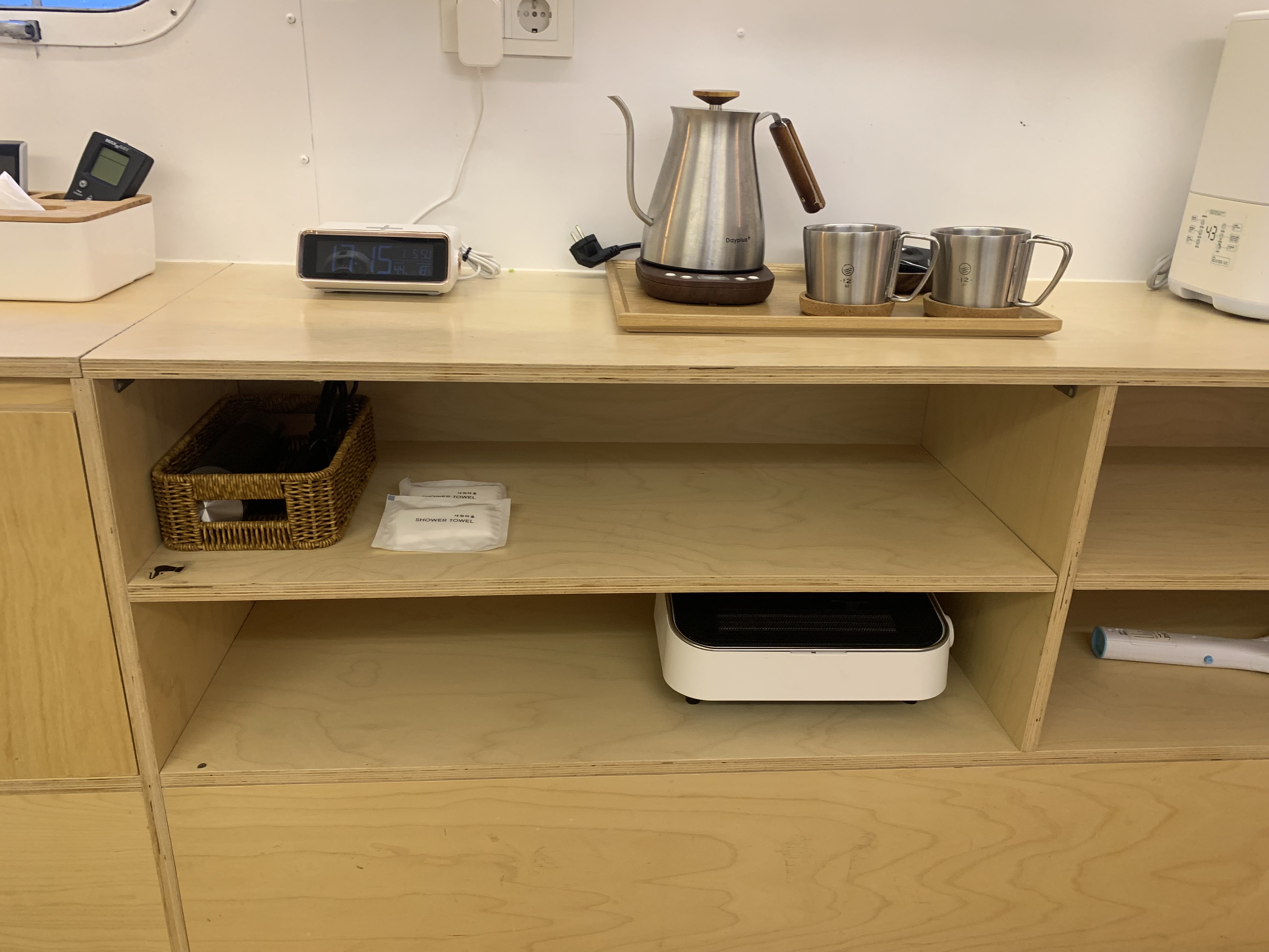 제주도에서 찾은 감성 글램핑 숙소 어라운드폴리 리뷰 - 겨울 에어스트림 숙박 후기