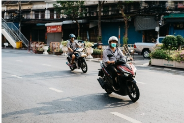 사라져가는 전통 직업들: 과거와 현재의 교차점