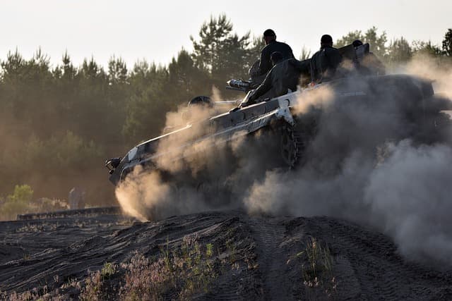 인공지능(AI)과 자율 무기가 주도하는 미래 전쟁