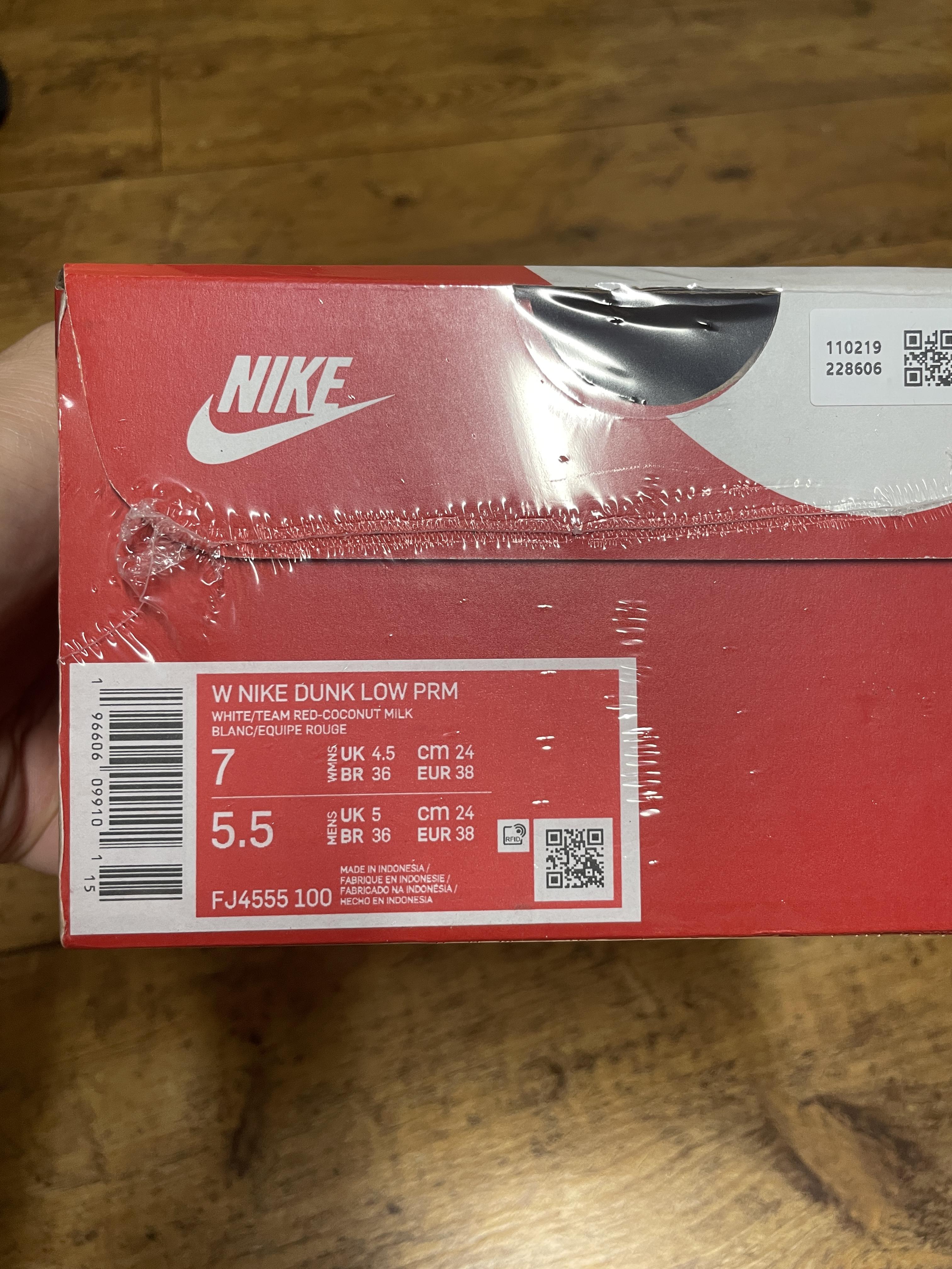 나이키 덩크 로우 레트로 프리미엄 팀 레드 앤 화이트