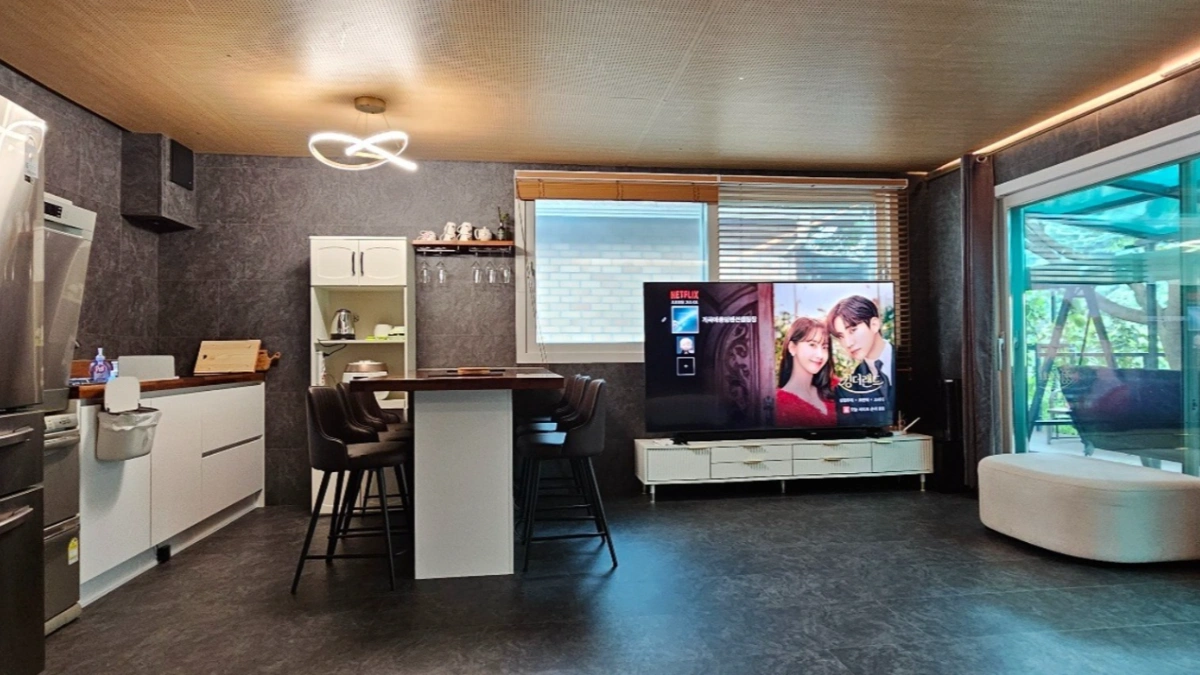 Valley-e Pungdeong Pension &amp; Campsite located on Myeongjisan