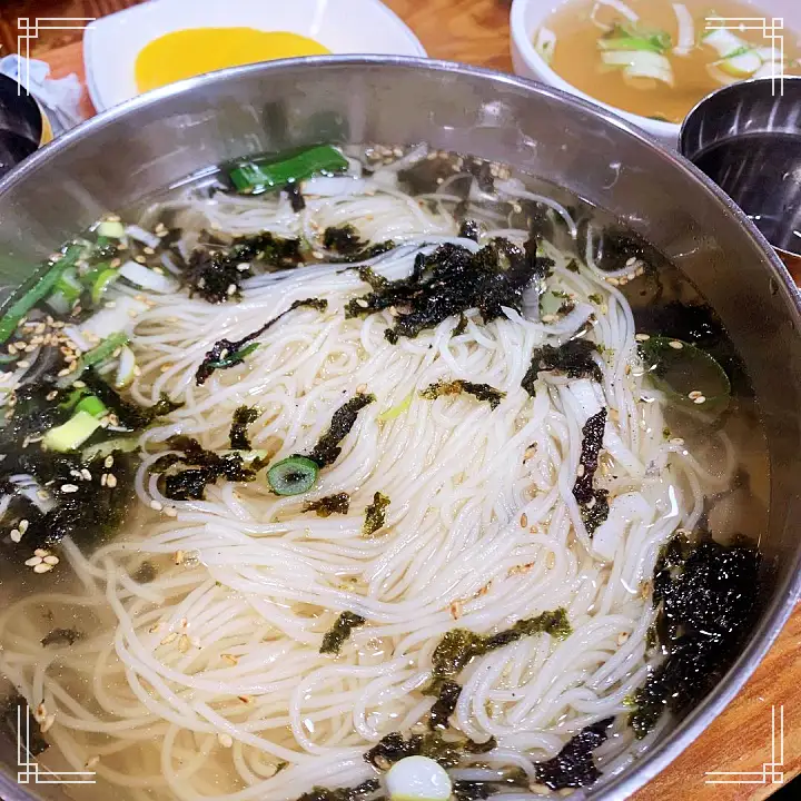 진심 가득 건강 담은 맛 요리 망원시장 망원 맛집 추천 생방송투데이 인생분식 맛집
