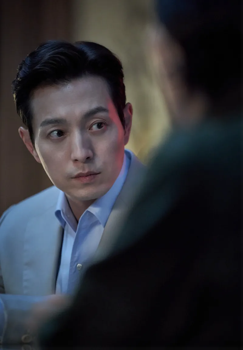 살인자 리포트&#44; 조여정&#44; 정성일&#44; 한국 스릴러 영화&#44; 2025년 영화&#44; 심리 스릴러&#44; 기자와 살인범&#44; 인터뷰 스릴러&#44; 청소년관람불가 영화&#44; 살인자 리포트 리뷰&#44; 살인자 리포트 결말&#44; 살인자 리포트 해석&#44; 살인자 리포트 예매율&#44; 살인자 리포트 조여정 정성일&#44; 연극 같은 영화&#44; 한정된 공간 영화&#44; 두뇌 게임 스릴러&#44; 영화 추천&#44; 한국 범죄 영화