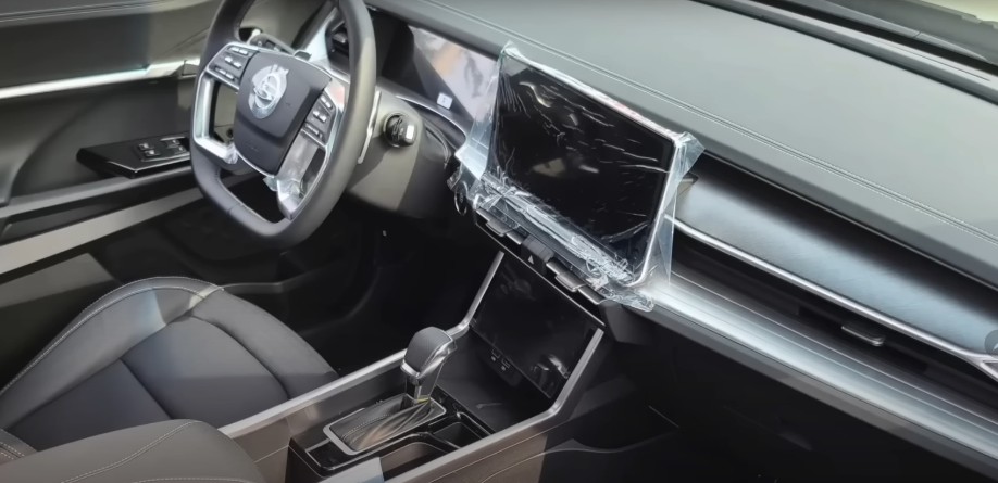 [신차구매추천] 가성비 좋은 SUV 실물이 멋진 토레스 가격표, 연비, 실내, 사전예약