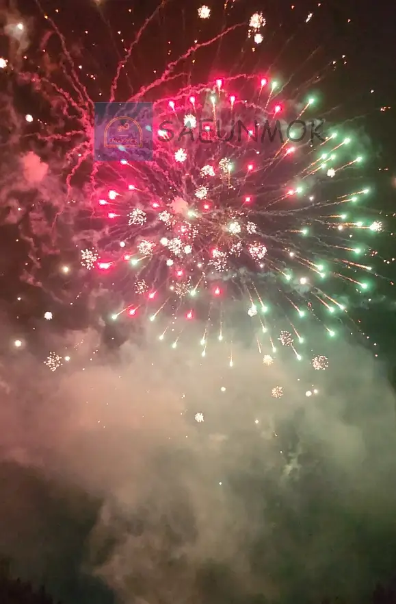 피나클랜드-폭죽-사진