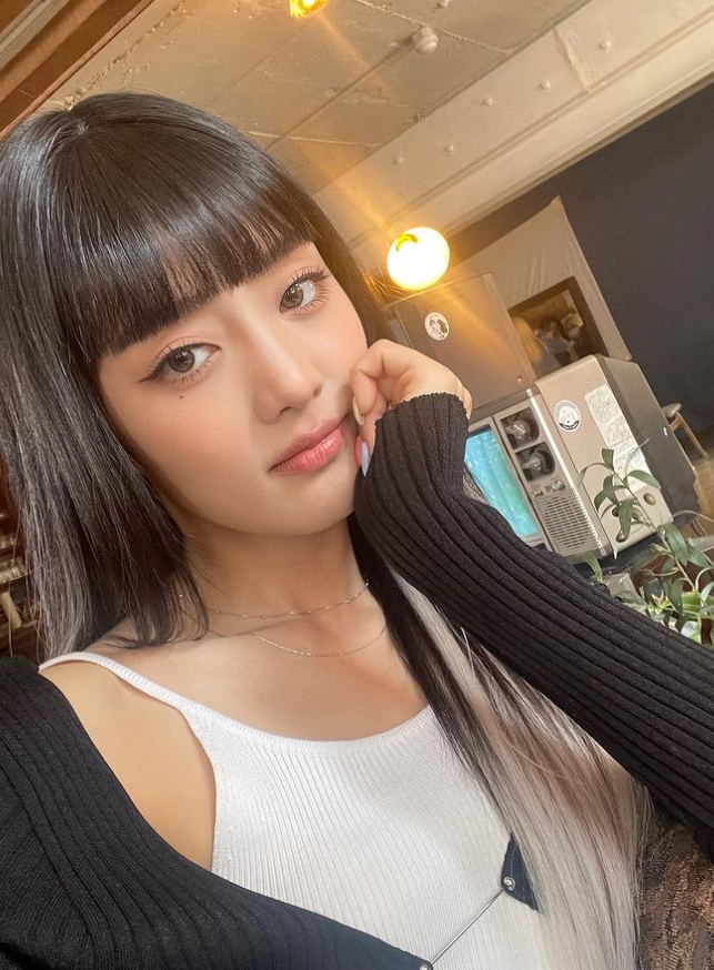 민니 여자아이들 나이 프로필 키 인스타 화보 삼백안 고화질 과거