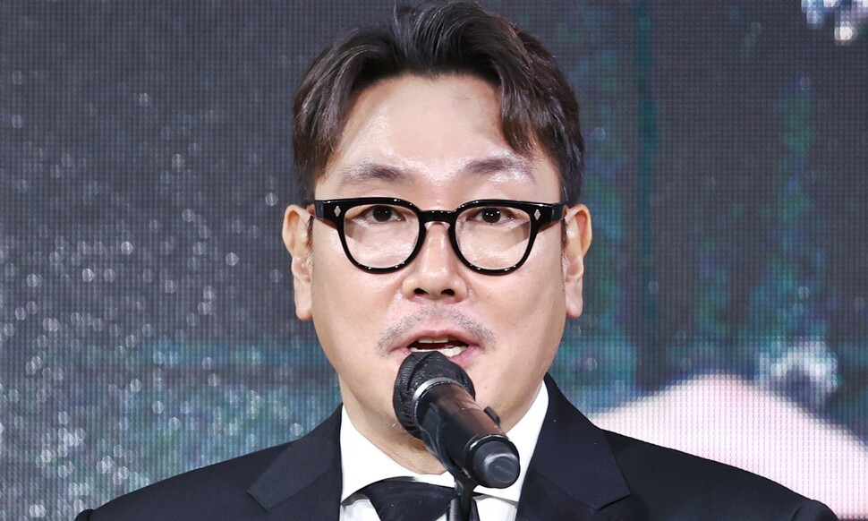 조진웅 은퇴