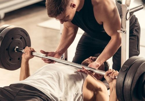 체육시설이용소득공제확대 -코지의 지도 아래 역기드는 남자