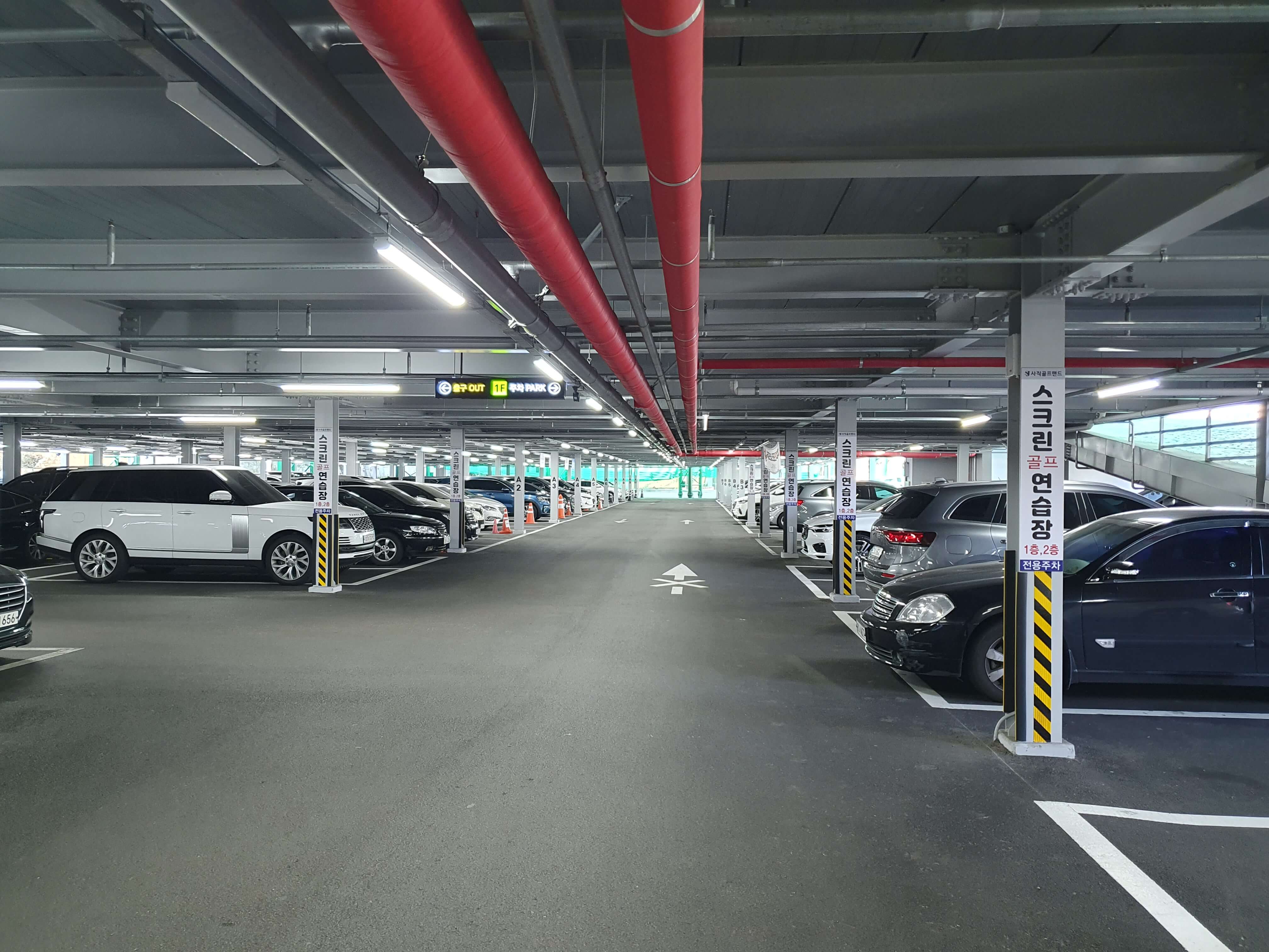 골프존파크 사직골프랜드점 전용 주차장