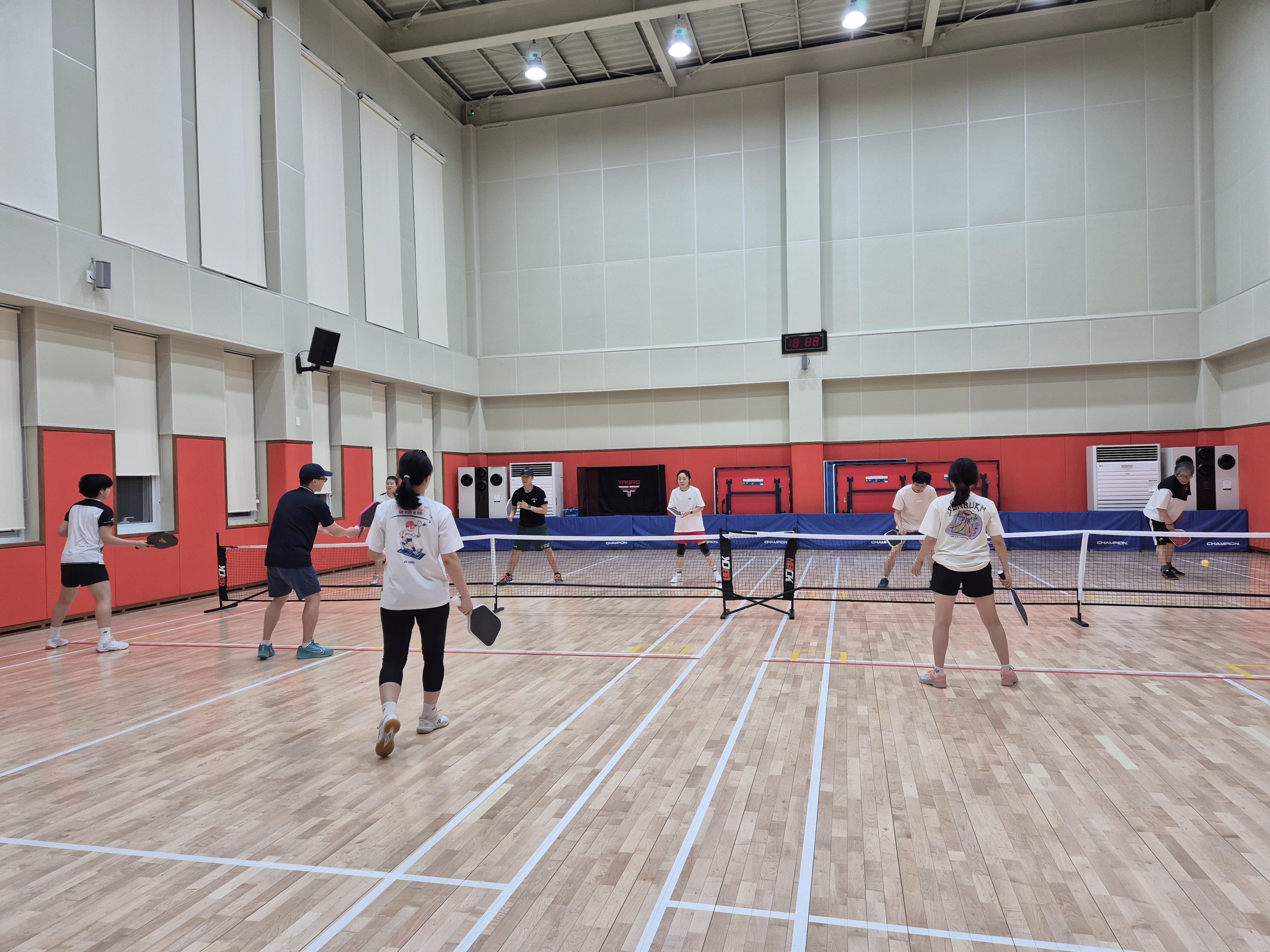 피클볼 고수가 되는 길: 3가지 드라이브 스탠스 마스터하기 -광주 픽턴