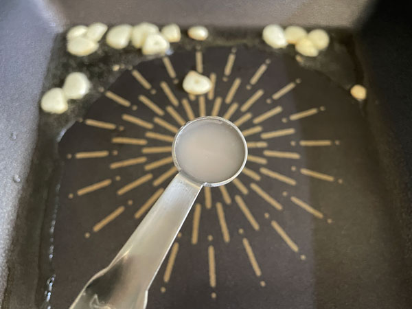 애호박 볶음 황금레시피 - 새우젓은 국물만