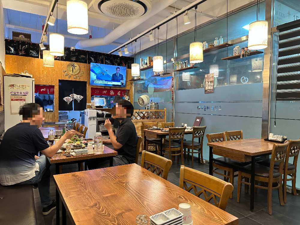 금스시&참치 내부 인테리어