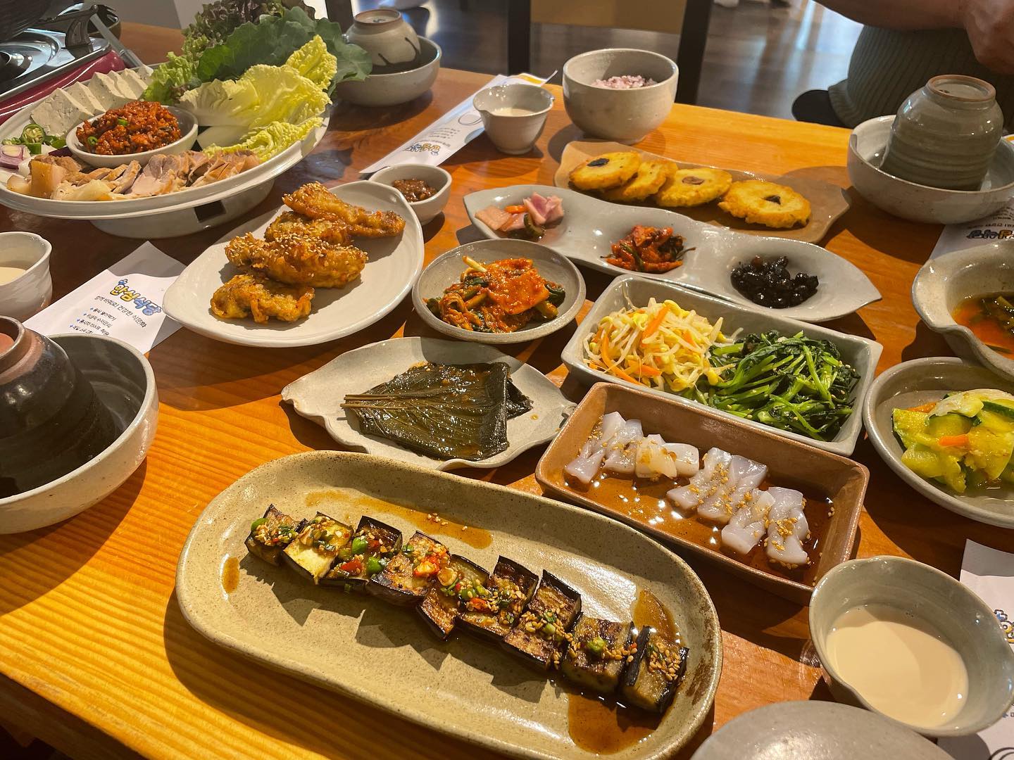 경주 불국사 맛집 다시마 모두부 두부 삼합 백반 한정식