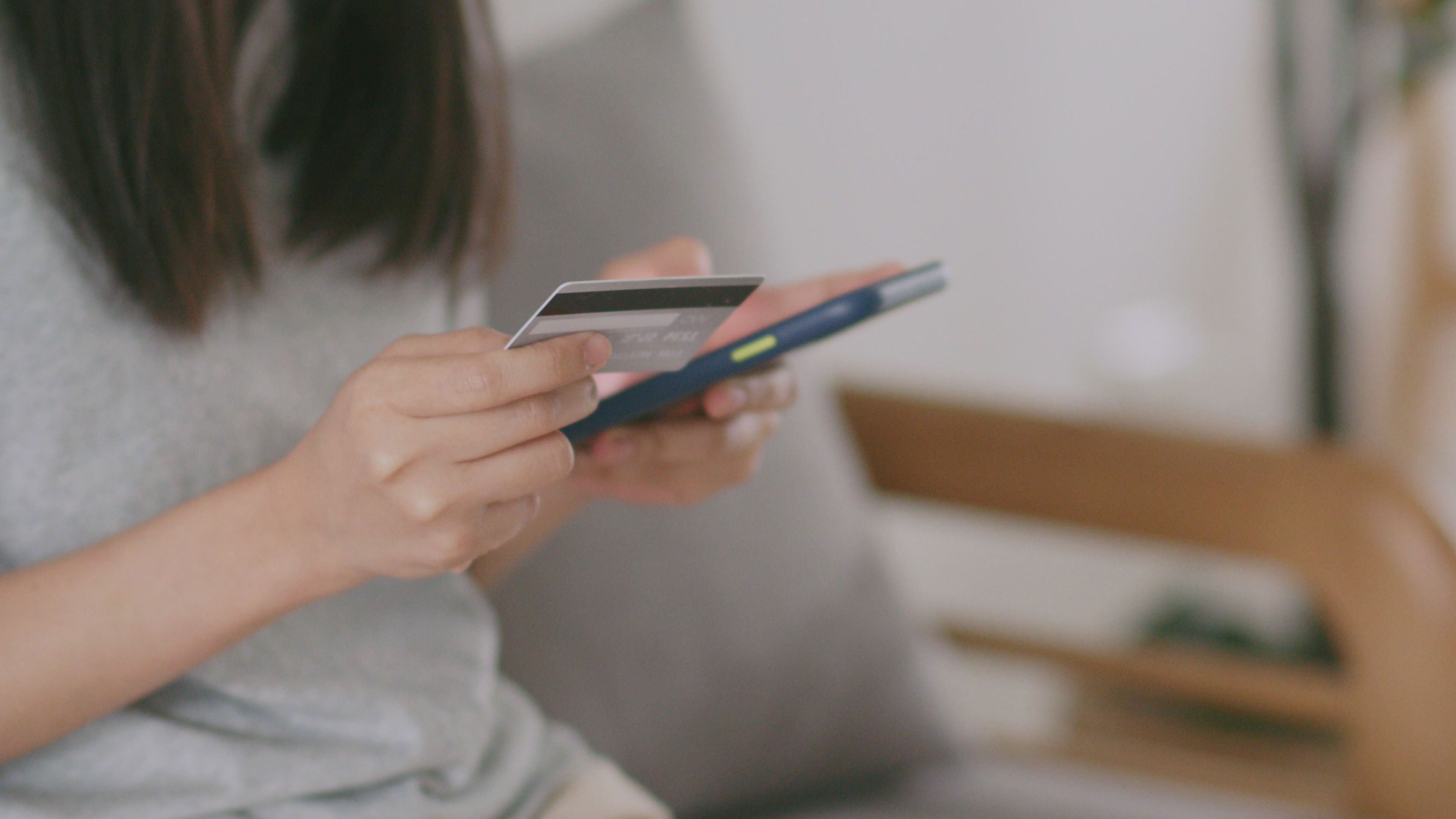 KT NU 우리카드, KT 기타 서비스 50% 할인