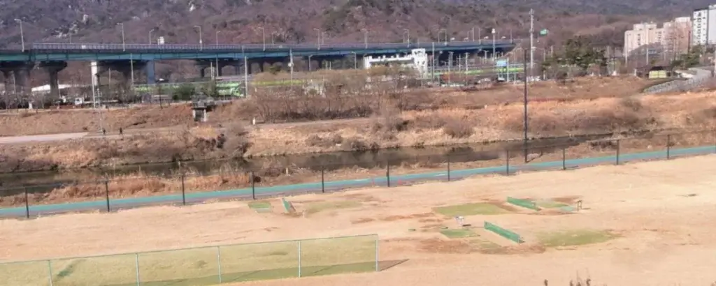 장암 파크골프장 코스 전경